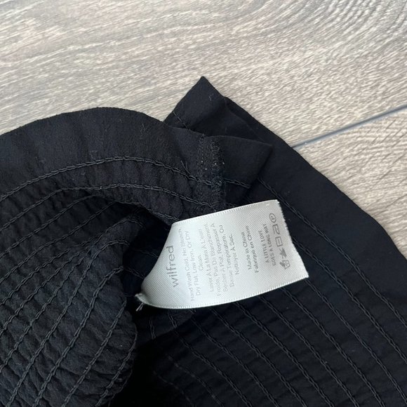 Aritzia Black Puff Sleeve Blouse - Picture 7 of 8